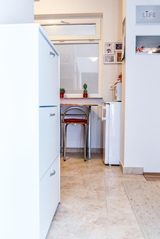 Apartment Flores Osijek Zewnętrze zdjęcie