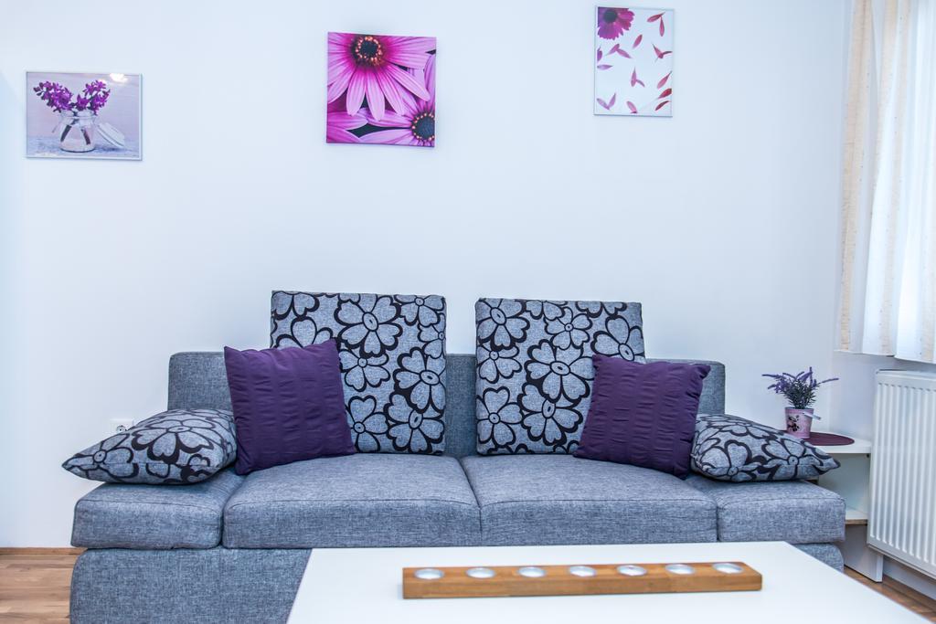 Apartment Flores Osijek Zewnętrze zdjęcie
